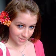 Cortney Richards's Instagram, Twitter & Facebook