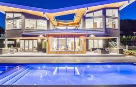 10 8 Million Newly Built Contemporary Mansion In West Vancouver Canada Homes Of The Rich Mansions Extravagant Homes Mansions Homes