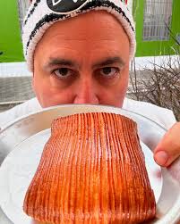 Scenes from the beautiful country of Peru. I have never been to a country  that was more welcoming to people not from there. Thank you to @eatsimpli  and @culinarydiplomacyproject for bringing us