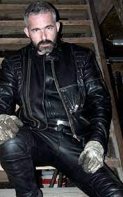 Tumblr Is A Place To Express Yourself Discover Yourself And Bond Over The Stuff You Love It S Where In 2021 Sporty Outfits Men Mens Leather Clothing Leather Jacket