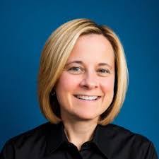 Tammy Lind's Instagram, Twitter & Facebook