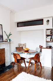 A 355 Square Foot Apartment That Makes The Most Of Every Inch Small Apartment Interior Interior Design Apartment Small Apartment Interior
