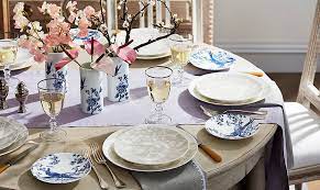 Throwing a dinner party can seem overwhelming, especially if you have never thrown one before. Host A Romantic Dinner Party With These Easy Valentine S Ideas