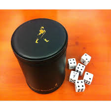 Rankings were generated by a voting panel made up of media members. Gobelet A Des Pour Whisky Johnny Walker Etiquette Rouge 1 Piece Avec 6 Des Jw Aliexpress