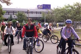 Helmpflicht Fur Radfahrer Vms Verkehrswacht Medien Service Gmbh