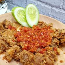 It works well with chicken, beef, pork or seafood. Resep Sambal Ayam Geprek Yang Enak Super Pedas Dan Menggugah Selera Merdeka Com
