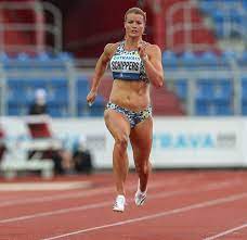 Search, discover and share your favorite daphne schippers gifs. Nog 44 Dagen Voor De Spelen Hoe Komt Dafne Schippers Op Topsnelheid En Blijft Ze Heel De Volkskrant