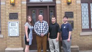 Students visit Teeters, explore mortician careers