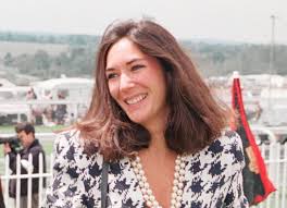 Prins andrew is de zoon van de britse koningin elizabeth en hij hield er een sterke vriendschap op na met epstein. Ghislaine Maxwell Ex Vriendin Jeffrey Epstein Opgepakt Nrc