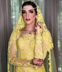 Gaya pacaran mereka dulunya terbilang kalem dan nggak. Foto Secantik Barbie Gaya Mewah Selebgram Tasya Farasya Di Hari Pernikahan Foto 5