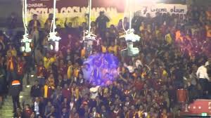 Diğer bir paylaşımda ise beşiktaş'ın sezon başında yeni transferlerini duyurduğu 'come to beşiktaş' videolarına da göndermede bulunan bayern münih, we. Attitude Per Alditute Galatasaray Istanbul Fans Rocken Den Audidome Kopfkompost