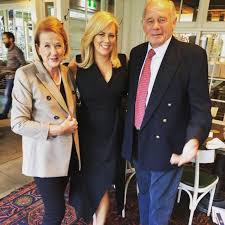 Samantha armytage has announced that her mum, libby armytage, died this week. Sunrise Star Sam Armytage Slams Daily Mail For Sharing Video From Mum S Private Funeral Service Sunrise