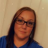 Danielle Heinz's Instagram, Twitter & Facebook