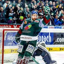 Starker Sieg Der Panther Weiter Immer Weiter Richtung Playoffs Nurderaev Woody 17 Hockey Hockeystick Instagram Baseball Cards Instagram Posts