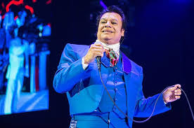 Juan gabriel la frontera video oficial youtube. Top Five Essential Songs From Juan Gabriel S Career Backstageol Com