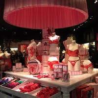 Shop body mists and body sprays for a light scent that lasts all day! Victoria S Secret Elmhurst Queens Center Mall