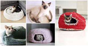 Worked up in two colors, this simple crocheted cat bed will quickly become your kitty's favorite place to lounge. 20 Free Crochet Cat Bed House Patterns Diy Crafts