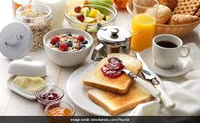 Avoiding certain foods can be hard, especially when they're specifically designed to taste good. 5 Foods To Avoid Eating On An Empty Stomach