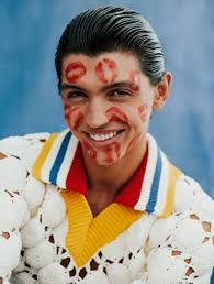 Chris Colvin's Instagram, Twitter & Facebook