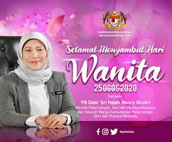 Menteri Pelancongan Seni Dan Budaya Dino Syukl