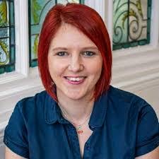 Lucinda Pepper's Instagram, Twitter & Facebook