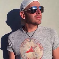 Matt Beder's Instagram, Twitter & Facebook