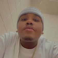 Michael meyers and Jason VS T1000 Live action. All blood lusted.  Location:Woods 👻