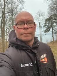 Vad sägs om en 53 årig smålänning i Stockholm ?