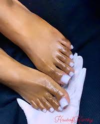 Hausofklinsky On Instagram Milky White Toes In 2021 Acrylic Toe Nails Acrylic Toes Gel Toe Nails