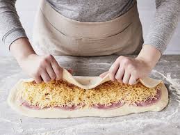 Handbrot Gefulltes Partybrot Die Besten Backrezepte Mit Gelinggarantie Rezept Handbrot Partybrot Brot Selber Backen Rezept