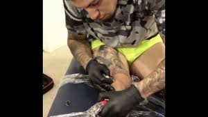 Javier baez breaks down his tattoos | gq … 03.10.2019 · chicago cubs star javier baez got a tattoo of a flower for his mom to try to get her to approve of his tattoos. Javy Baez Gives Himself A Tattoo