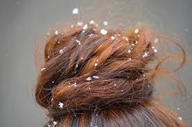 Lutter Contre Les Pellicules Sans Utiliser D Antipelliculaire Pellicule Cheveux Astuce Cheveux Masque Cheveux