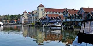 Der große garten eignet sich ideal zum entspannen. Neue Direktorin Im Maritim Hafendorf Hotel Rheinsberg