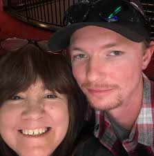 Josh @onepercent Falleut R Facebookgroup group nobody will remember: -your  salary -how "busy you were" -how many hours you worked people will  remember: -if you blew up up Megaton in Fallout 3