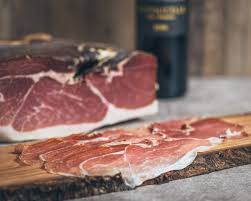 Frisch aus dem ofen ist pizza einfach unschlagbar und schneller fertig als gedacht! Original Ital Parmaschinken San Daniele Zwolf Monate Gereift Luftgetrocknet Munsterlander Speisekammer Gmbh