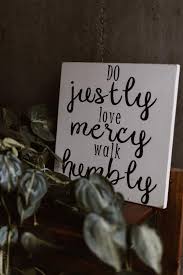 107 Quotes On The Value Of Humility Inspirationfeed Reminisce definition, to recall past experiences, events, etc.; 107 quotes on the value of humility