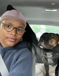 Hello there. I'm a 28 year old dog walker and musician looking for a room  in Brooklyn or Astoria. Interesting to move in