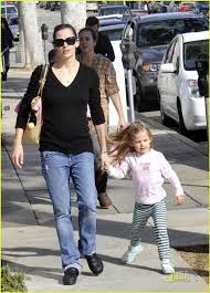 Jennifer Garner And Dansko 1993858 Coolspotters Clogs Outfit Dansko Clogs Outfit Dansko Clog Outfit