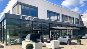 We understand that everyone is different and we like to decorate our homes in our own unique style. Index