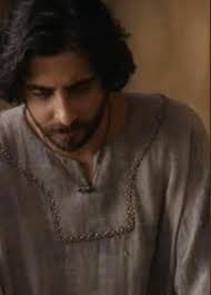 Why is eye contact difficult during conversation?