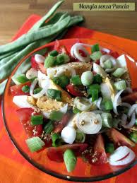 Serviteli ancora caldi come contorno di carne o pesce. Insalata Fagioli Corallo