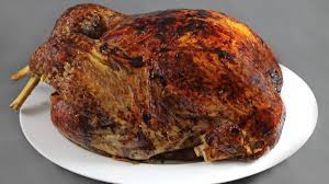 Dinde De Noel Farcie Aux Abricots Et Raisins Secs Par Alain Ducasse Recette Dinde Recette Dinde Recette Poulet