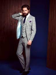 17 Best Winter Wedding Outfits For Men For Guest Wedding Mens Outfits Mens Fashion Suits Mens Fashion Suits Casual