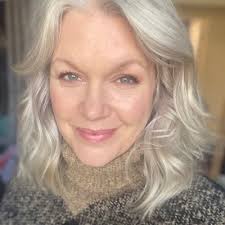 Leanne Smith (@LeanneSmithK)