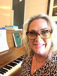 I hope to see tons of friends there!