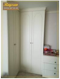 Evinizin herhangi bir odası için veya iş yerinizin herhangi bir alanı için özel olarak yaptırmak istediğiniz dolapların fiyatı sadece ölçüsüne göre değil, kapak türüne (mdf lam kapak, membran kapak, akrilik kapak, lake kapak, masif kapak) göre de değişir. Raysan Ray Dolap Kadikoy 0544 267 Surgulu Dolap Imalati Fiyatlari Gardirop Satin Al Kozyatagi Gomme Ray Dolap Fiyat Hesaplama