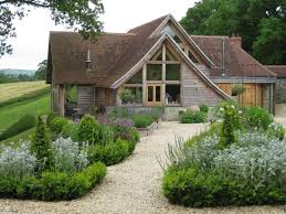 The House Gravel Garden And View Beyond Cottage Exterior Countryside House Cottage Garden