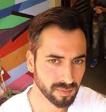 Burak yamantürk oynadığı diziler ile gönüllerde taht kuran burak yamantürk, son dönemde başarılı işlere imza atmıştır. Kayitdisi Dizisi Arda Nin Burak Yamanturk Boyu Kac Okunakli Biyografi Merkezi