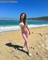 Solo Tetty  solotetty  user  wilderrant Nude Leaks OnlyFans Photo 2 -  Leaked Models