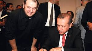 Filmde kendisi ve demet akalın'ın yer alacağı biliniyor. Sahan Gokbakar Dan Dikkat Ceken Portakal Paylasimi Sol Haber